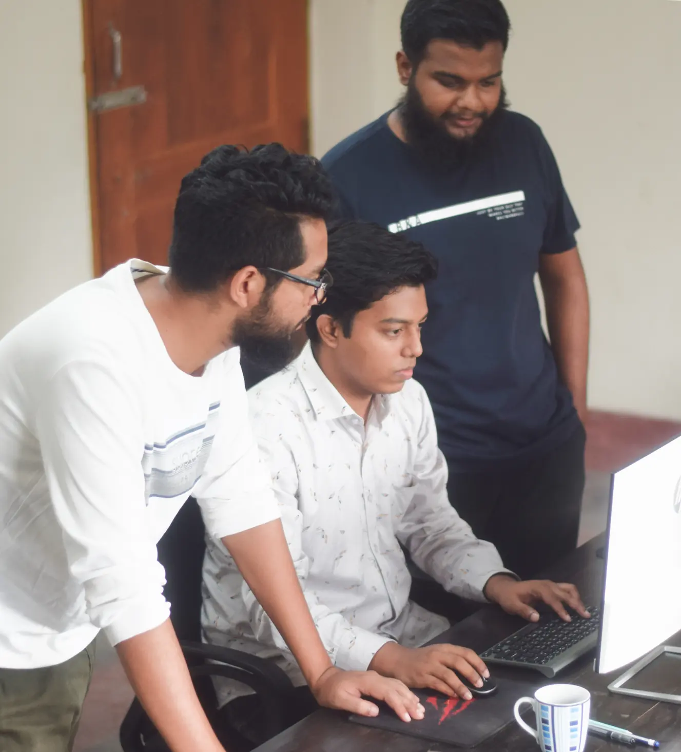 Vaid Tech Services Hero - Team Collaboration