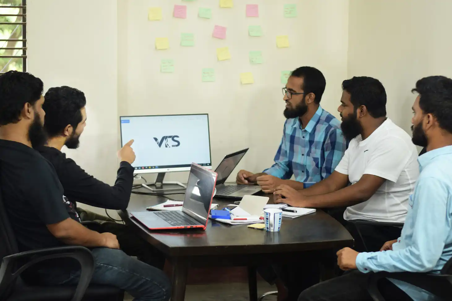 Vaid Tech Services Culture - Team Working